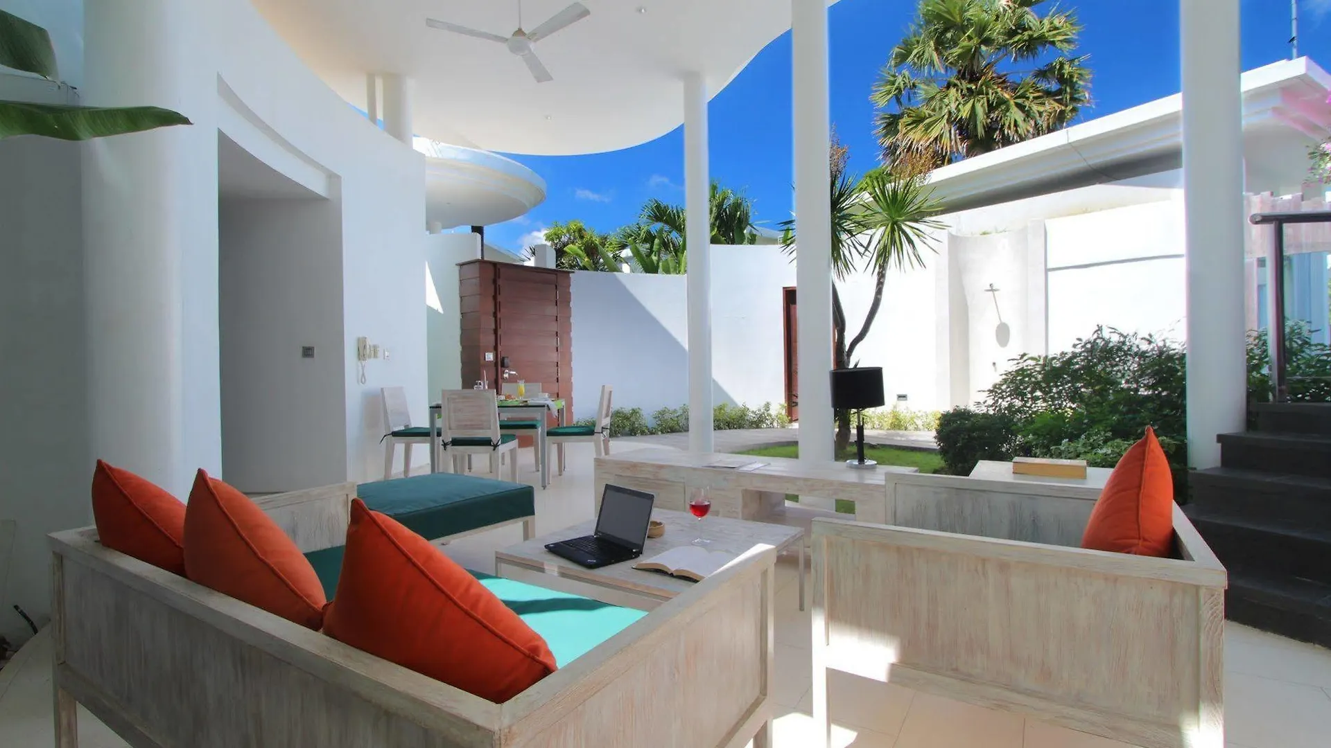 Taman Mesari Luxury Villas-Seminyak Kuta Lombok 0*,  Indonésie