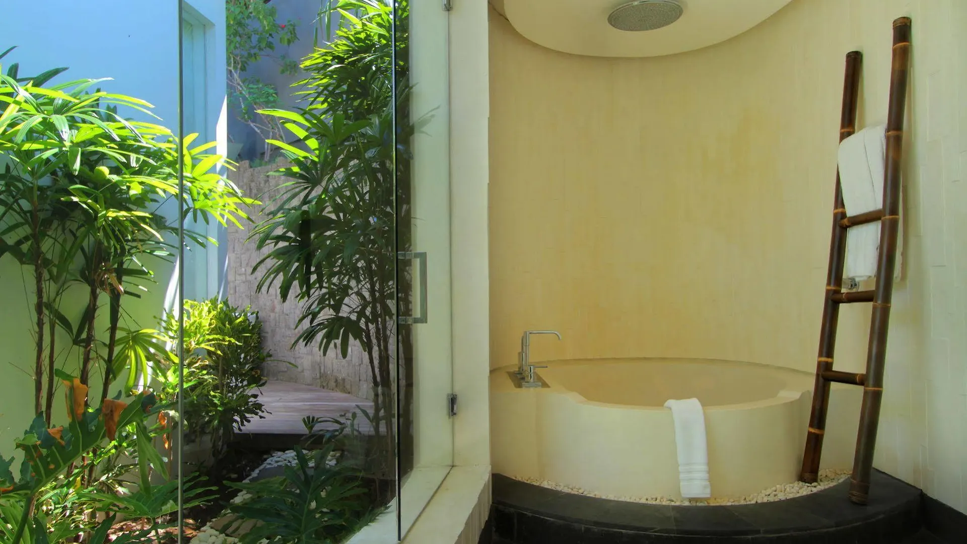 Villa Taman Mesari Luxury Villas-Seminyak Kuta